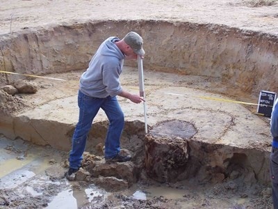 Opgraven waterput archeologische opgraving VUhbs